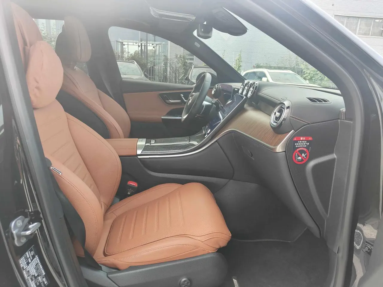 Mercedes Benz GLC Class 2025 GLC 350 e L 4MATIC 2.0T Collection Edition Automatic Gear 6