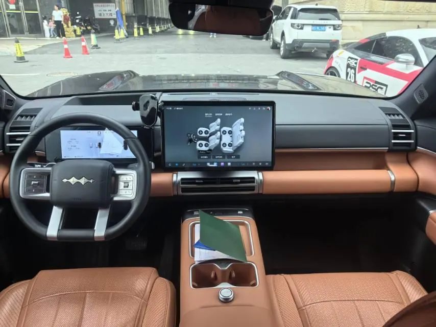 FangChengBao 2025 titanium 7 1.5T stepless 190KM four-wheel drive Max version automatic gear 5