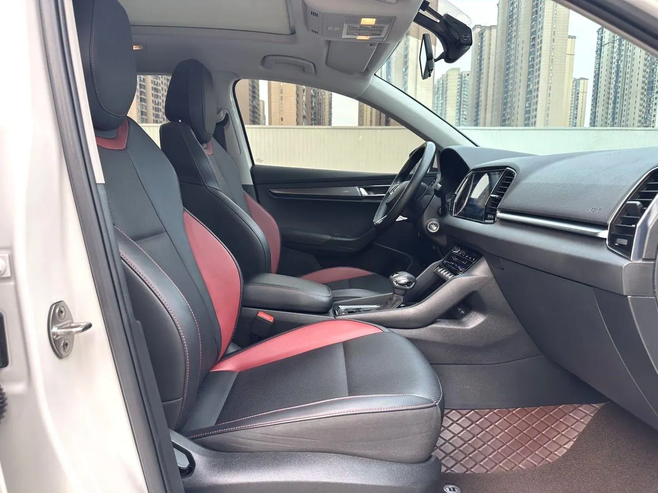 Skoda 2022 Keluoke 1.4TSI TSI280 Premium Edition Automatic Gear 8