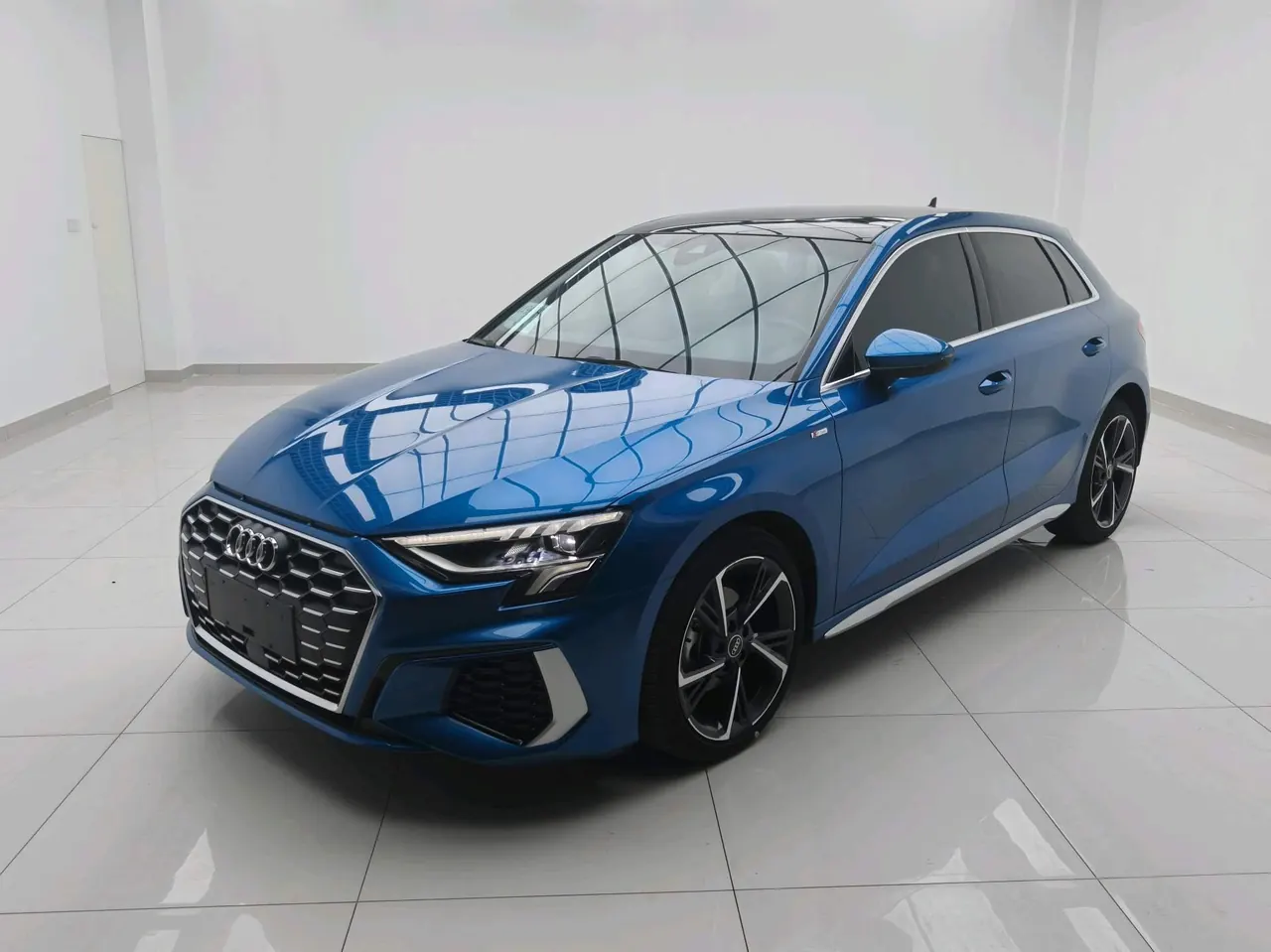Audi 2022 A3 Sportback 1.4TFSI 35TFSI Fashion Sports Automatic - View 1