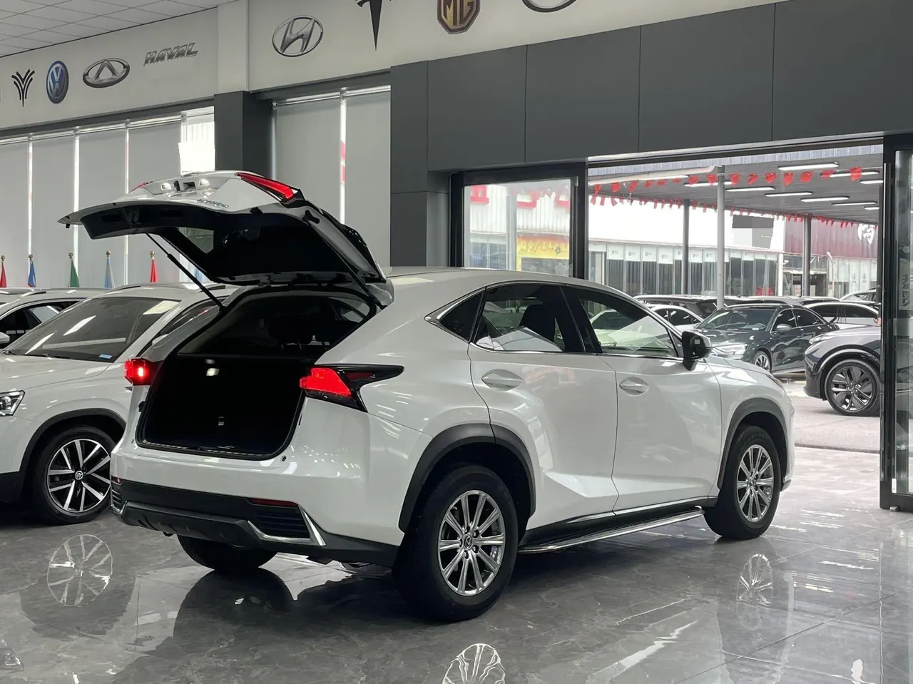 Lexus NX (Imported) 2020 NX200 2.0 Stepless Front Edition Automatic Gear 14