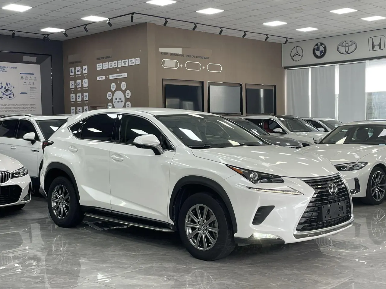 Lexus NX (Imported) 2020 NX200 2.0 Stepless Front Edition Automatic Gear 3