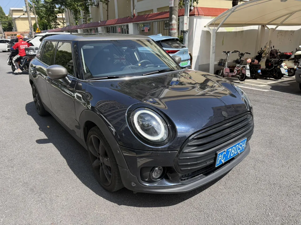 MINI Clubman (Imported) 2021 Cooper Clubman 1.5T Connoisseur Automatic Gear 3