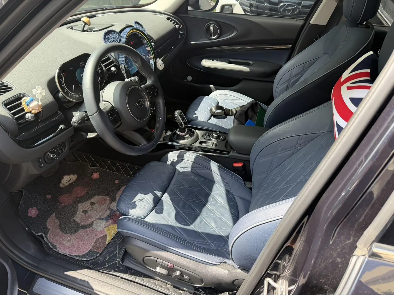MINI Clubman (Imported) 2021 Cooper Clubman 1.5T Connoisseur Automatic Gear 4