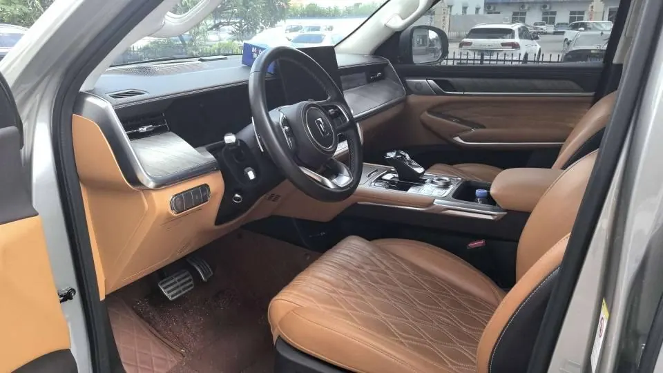 Tank 2022 Tank 500 48V 3.0T Sports Edition 5-seat Automatic Gear 4