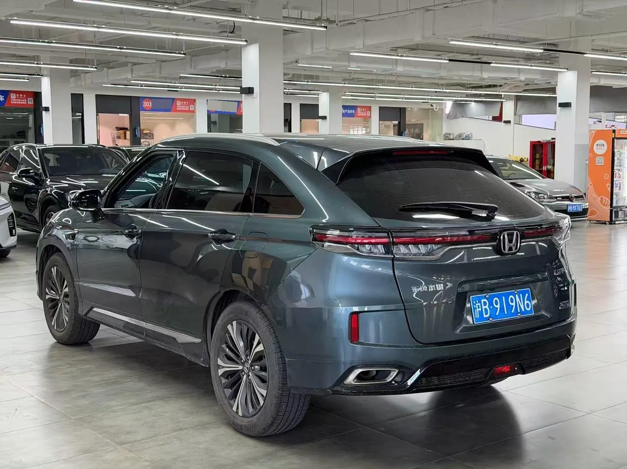 Honda 2020 UR-V 2.0T 370TURBO two-drive elegant version of automatic gear 11