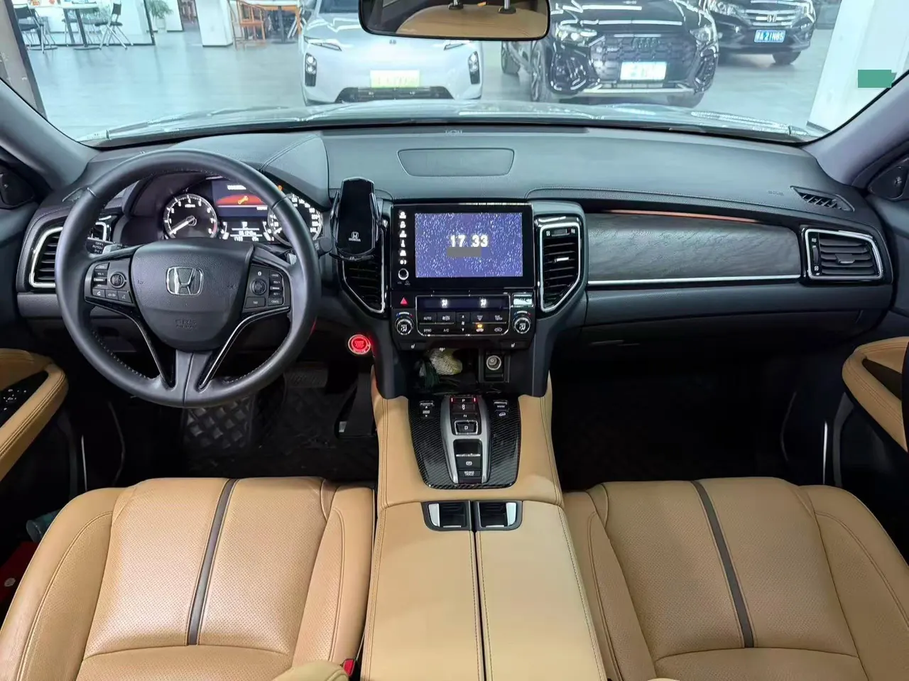 Honda 2020 UR-V 2.0T 370TURBO two-drive elegant version of automatic gear 5