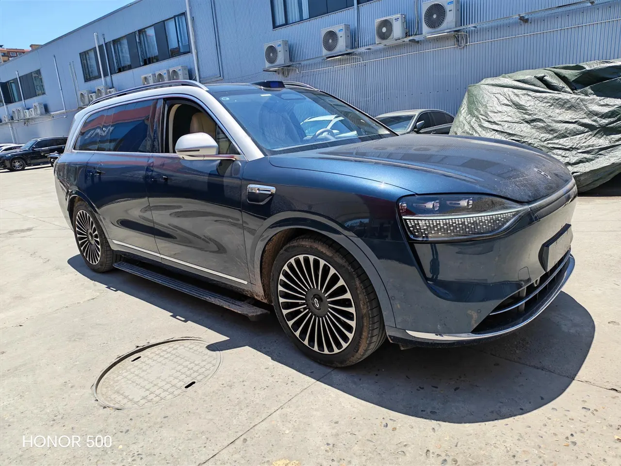 AITO 2025 AITO M9 extended range Ultra version 52kWh6 seat version automatic gear 3