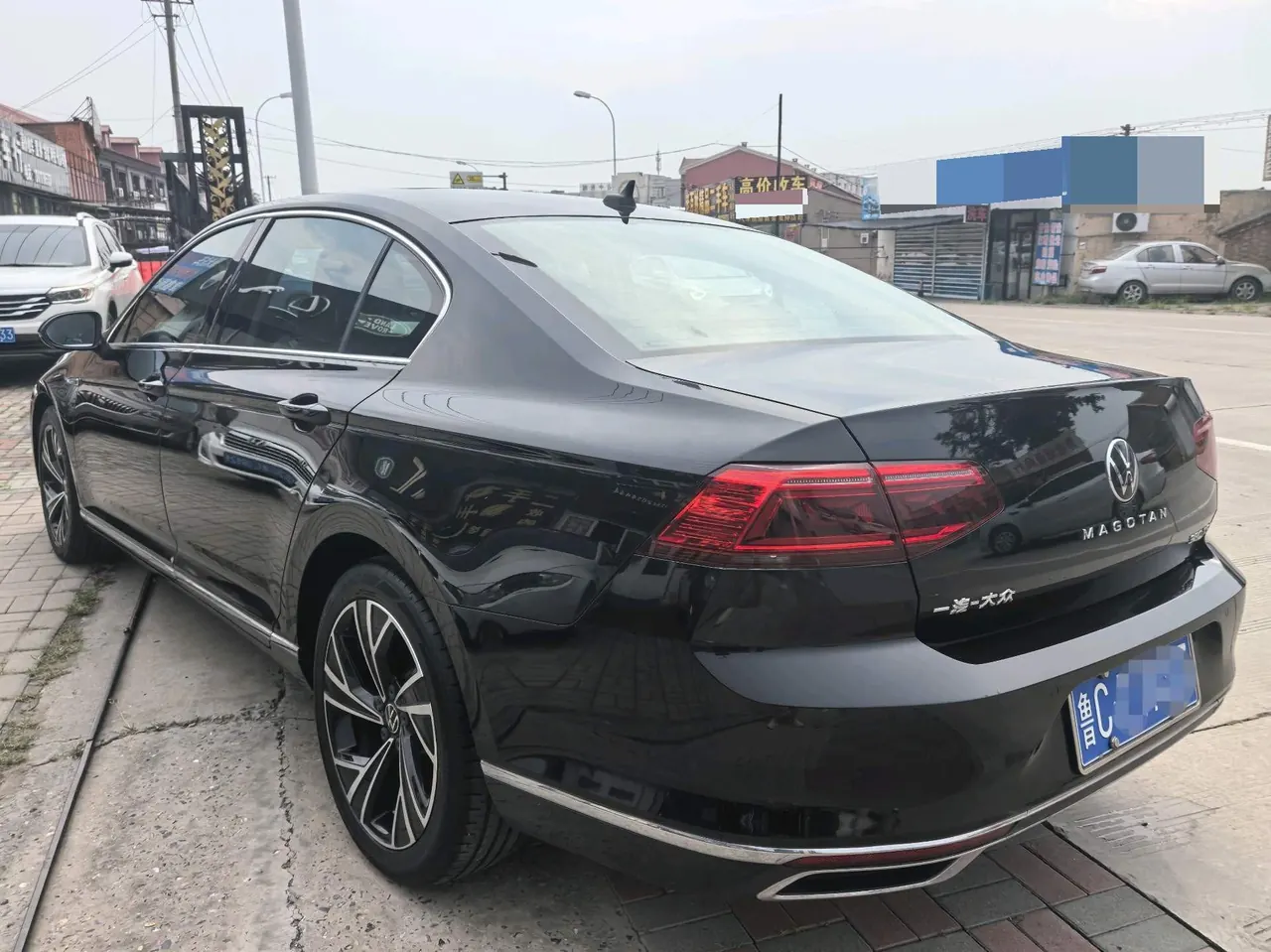 Volkswagen 2020 Magotan 2.0TSI 330TSI Premium Automatic 4