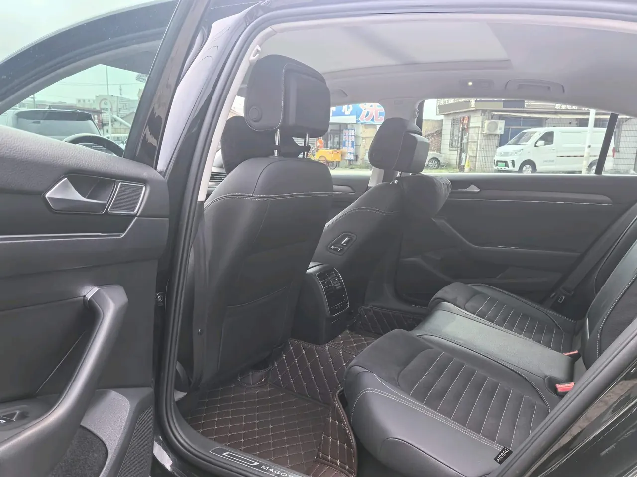 Volkswagen 2020 Magotan 2.0TSI 330TSI Premium Automatic 7