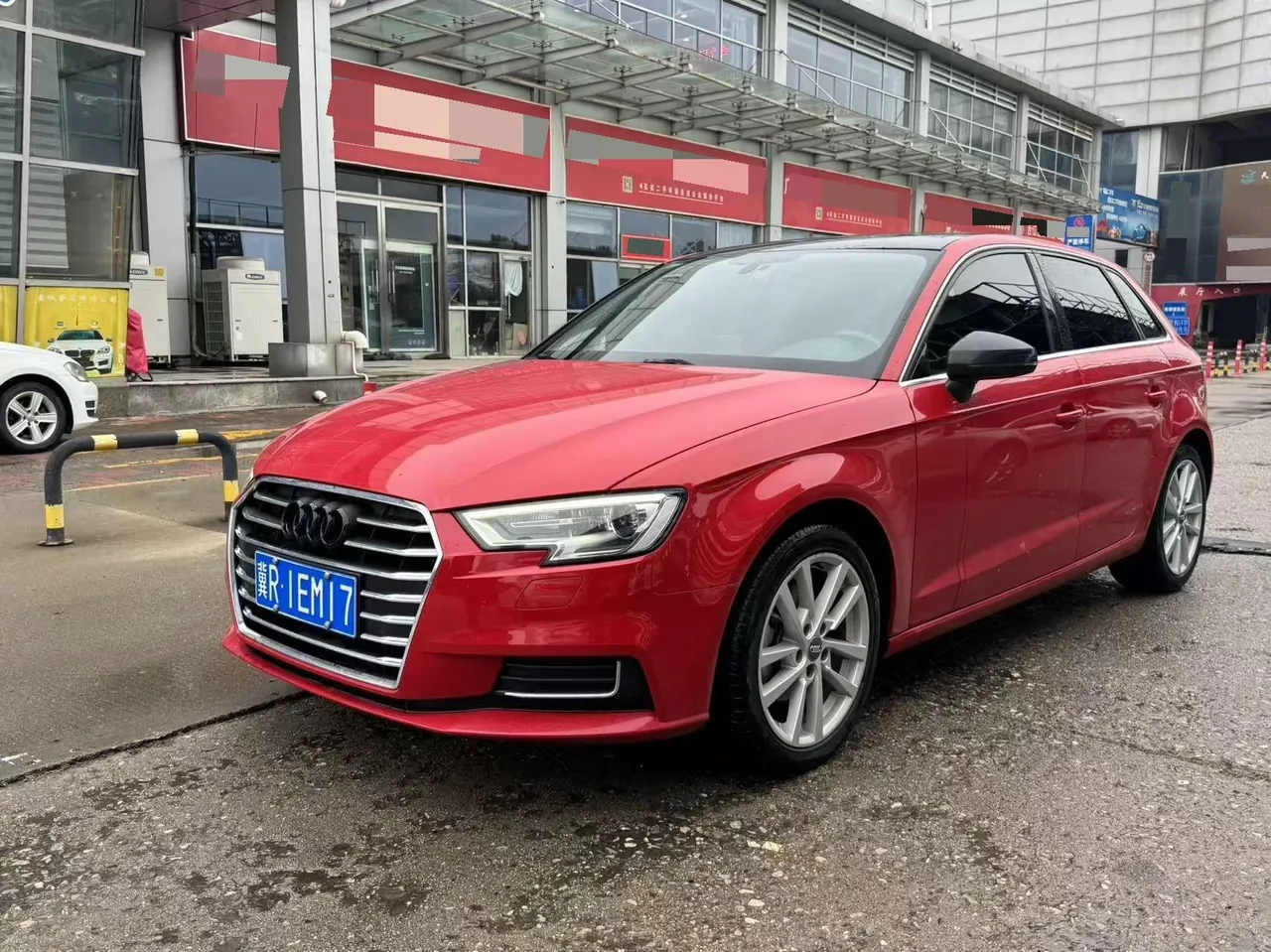 Audi 2020 A3 Sportback 1.4TFSI 35TFSI aggressive (modified) automatic gear - View 1