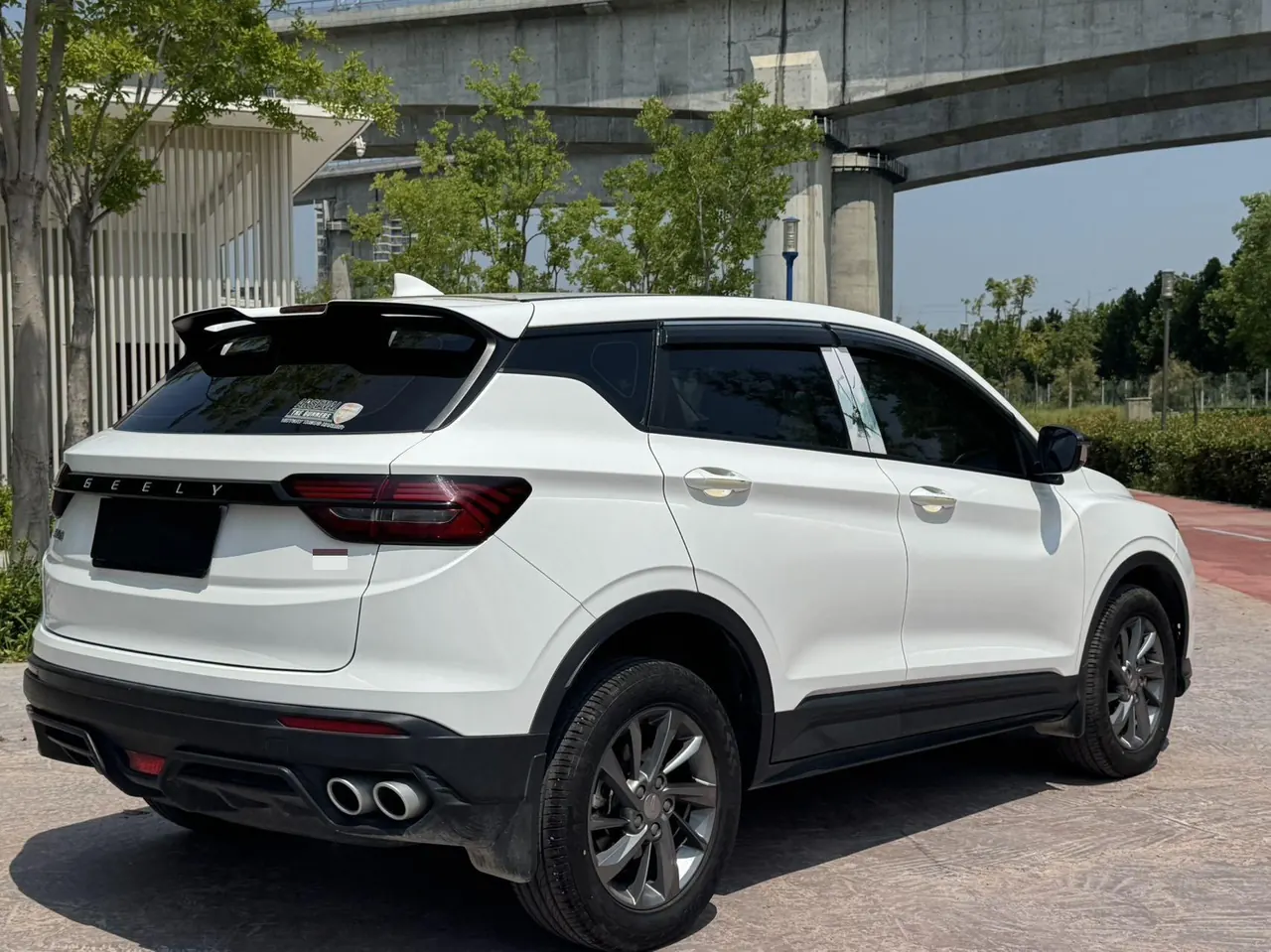 Geely 2025 Binyue 1.5 Stepless Super Edition Automatic Gear 4