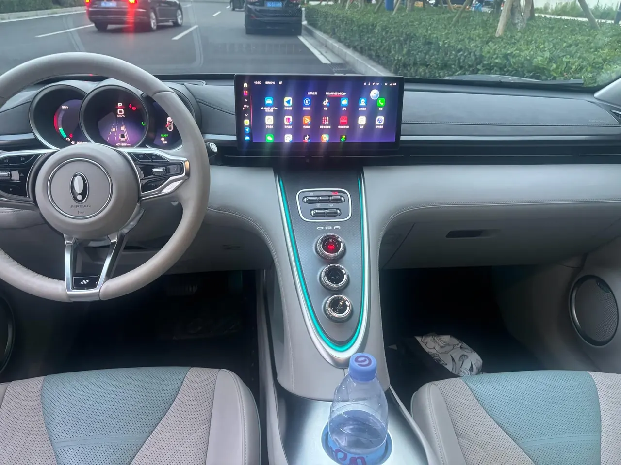 Ora 2022 Lightning Cat 555km Premium Edition Automatic Gear 4