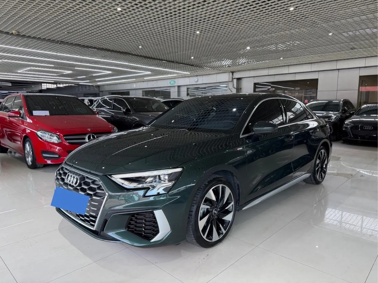 Audi 2023 A3L Limousine 1.4TFSI 35TFSI Fashion Sports (Modified) Automatic - View 1