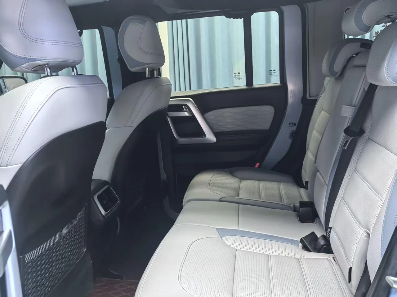 Beijing 2021 BJ40 2.0T four-wheel drive blade hero version chivalrous automatic gear 6