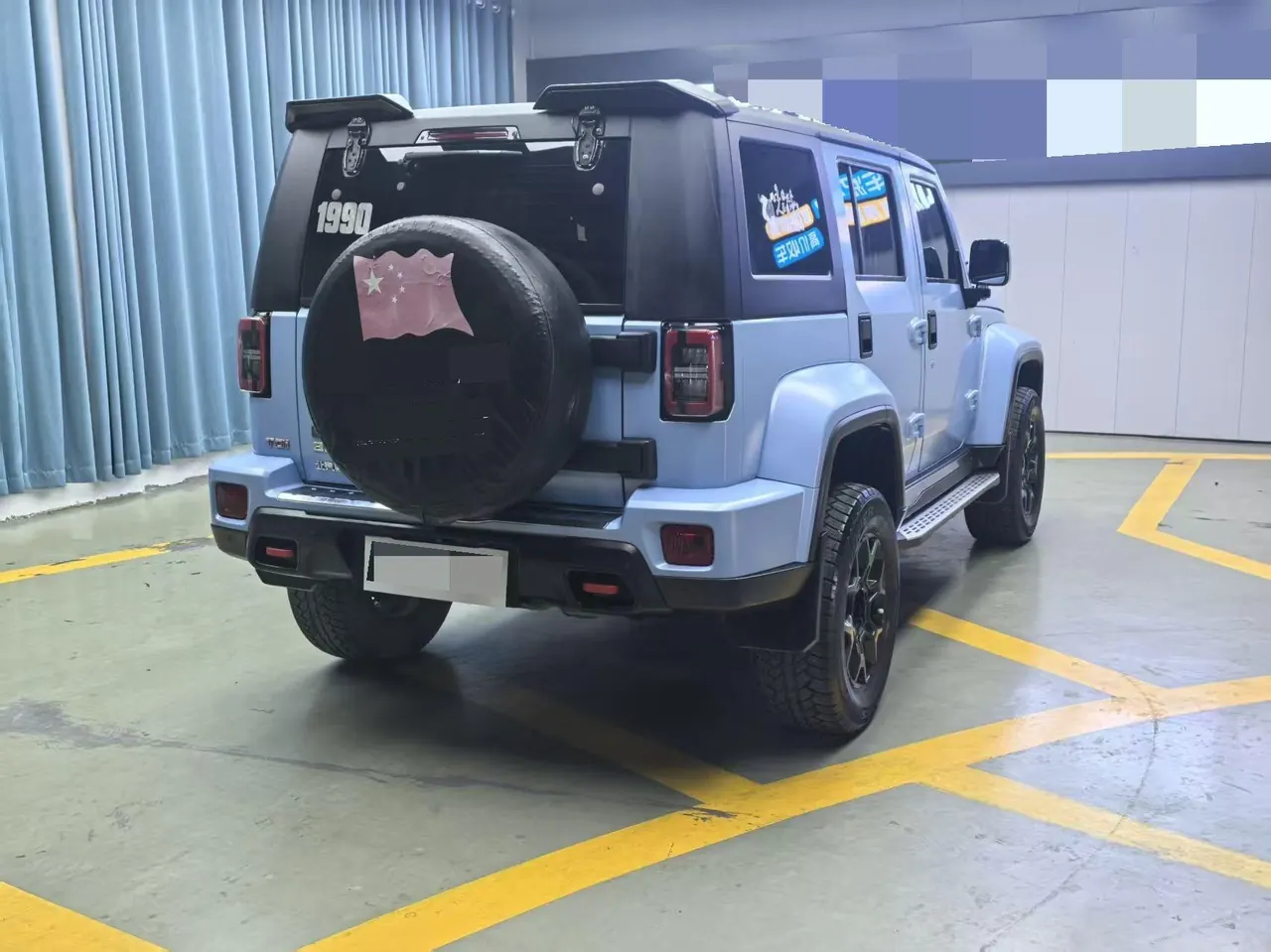 Beijing 2021 BJ40 2.0T four-wheel drive blade hero version chivalrous automatic gear 8