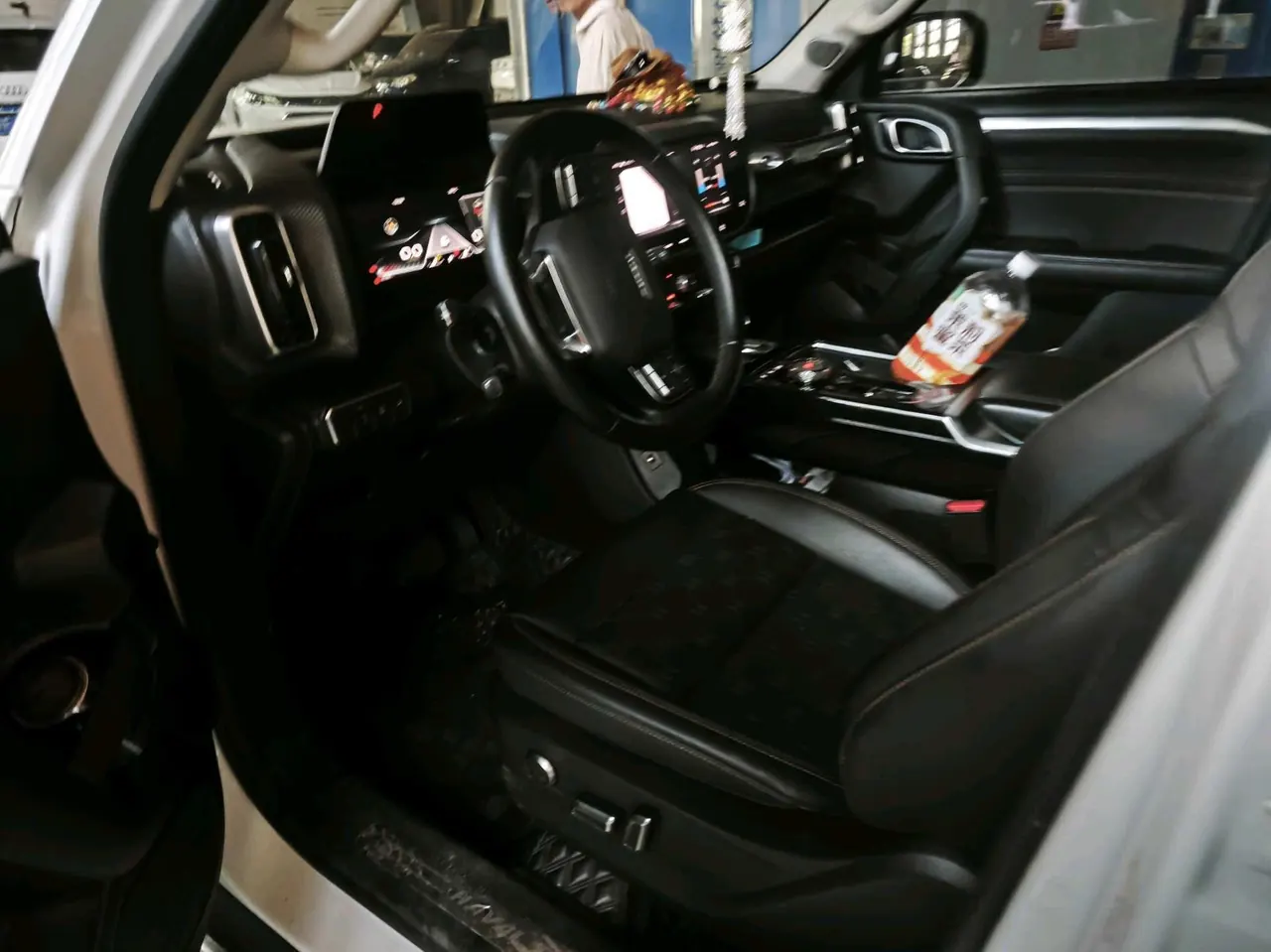 Haval 2022 big dogs 1.5T two-wheel-drive border animal husbandry version automatic gear 3