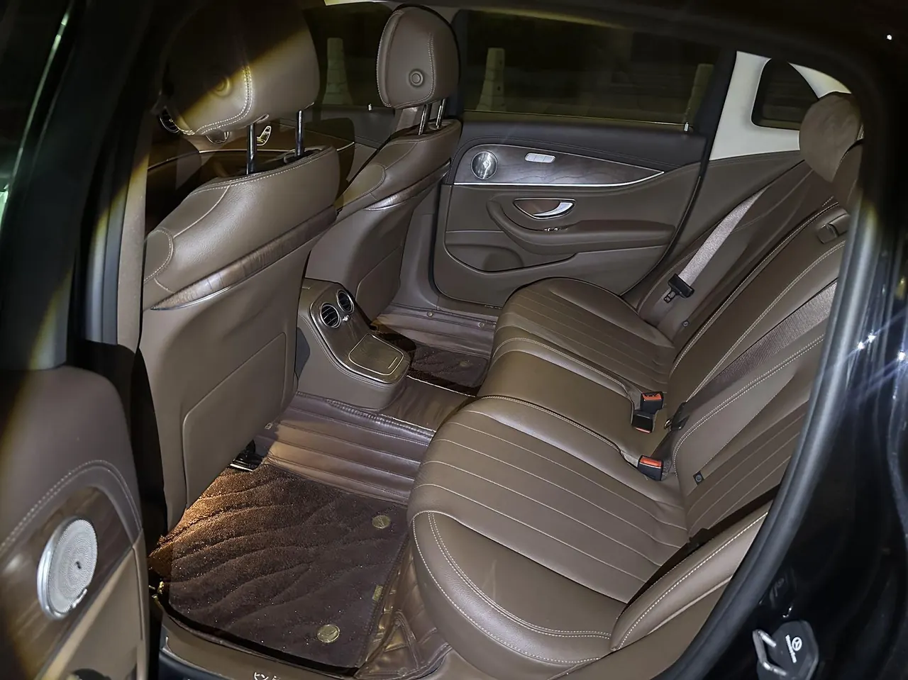 Mercedes Benz E Class 2023 E 260 L 2.0T Automatic 5