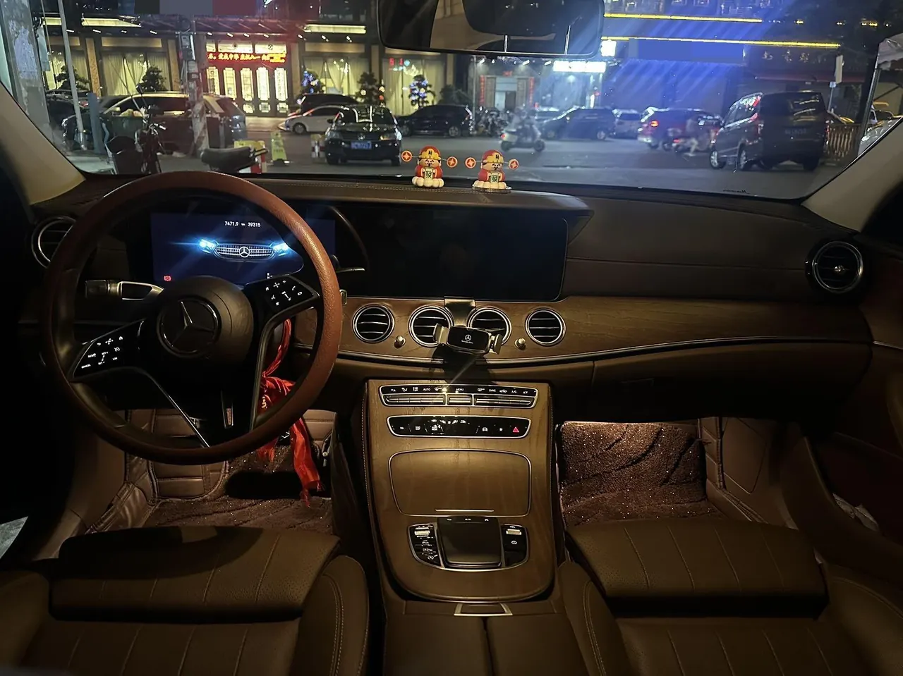 Mercedes Benz E Class 2023 E 260 L 2.0T Automatic 6