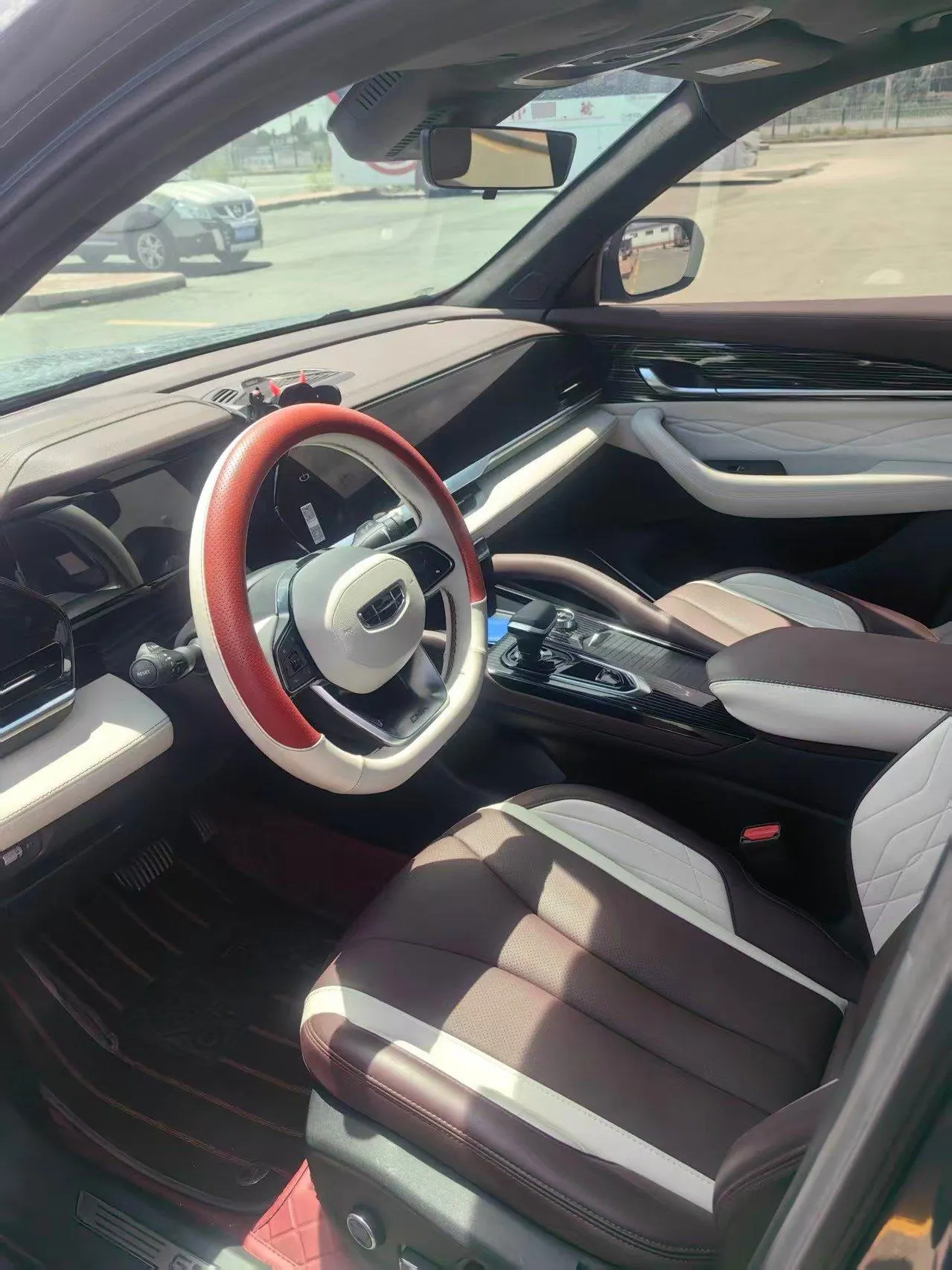 Geely 2021 XingyueL (Monjaro) 2.0TD EVO two-wheel drive distinguished automatic transmission 2
