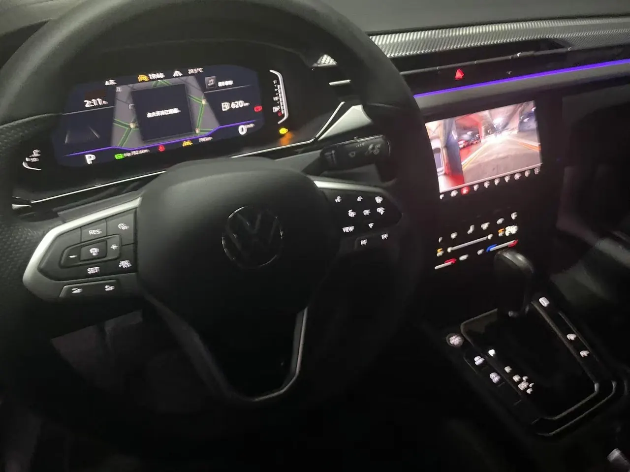 Volkswagen 2026 CC 2.0TSI 380TSI eye-catching 30 million selected automatic gear 3