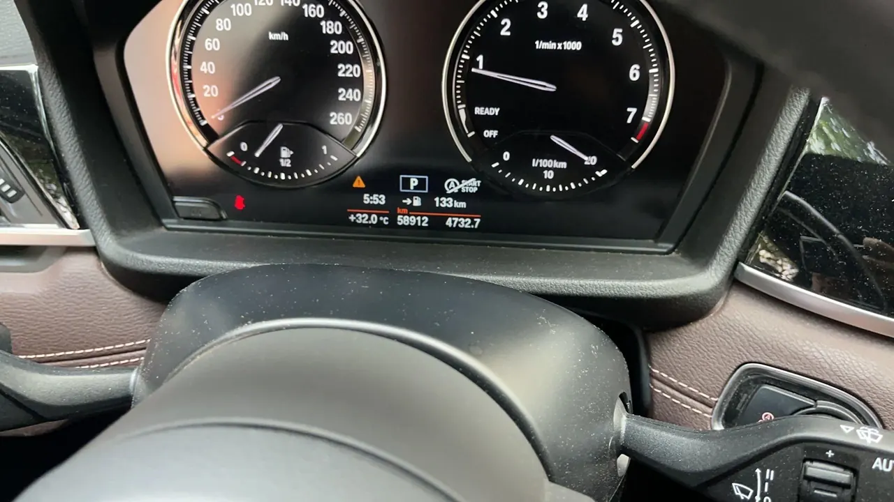 BMW 2020 X2 sDrive25i 2.0T Leading M Off-road Suit Automatic Gear 11