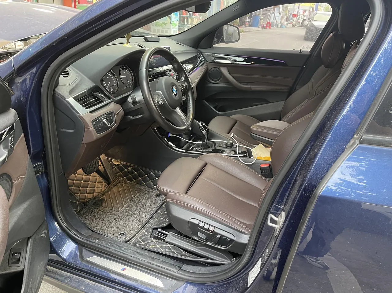 BMW 2020 X2 sDrive25i 2.0T Leading M Off-road Suit Automatic Gear 3