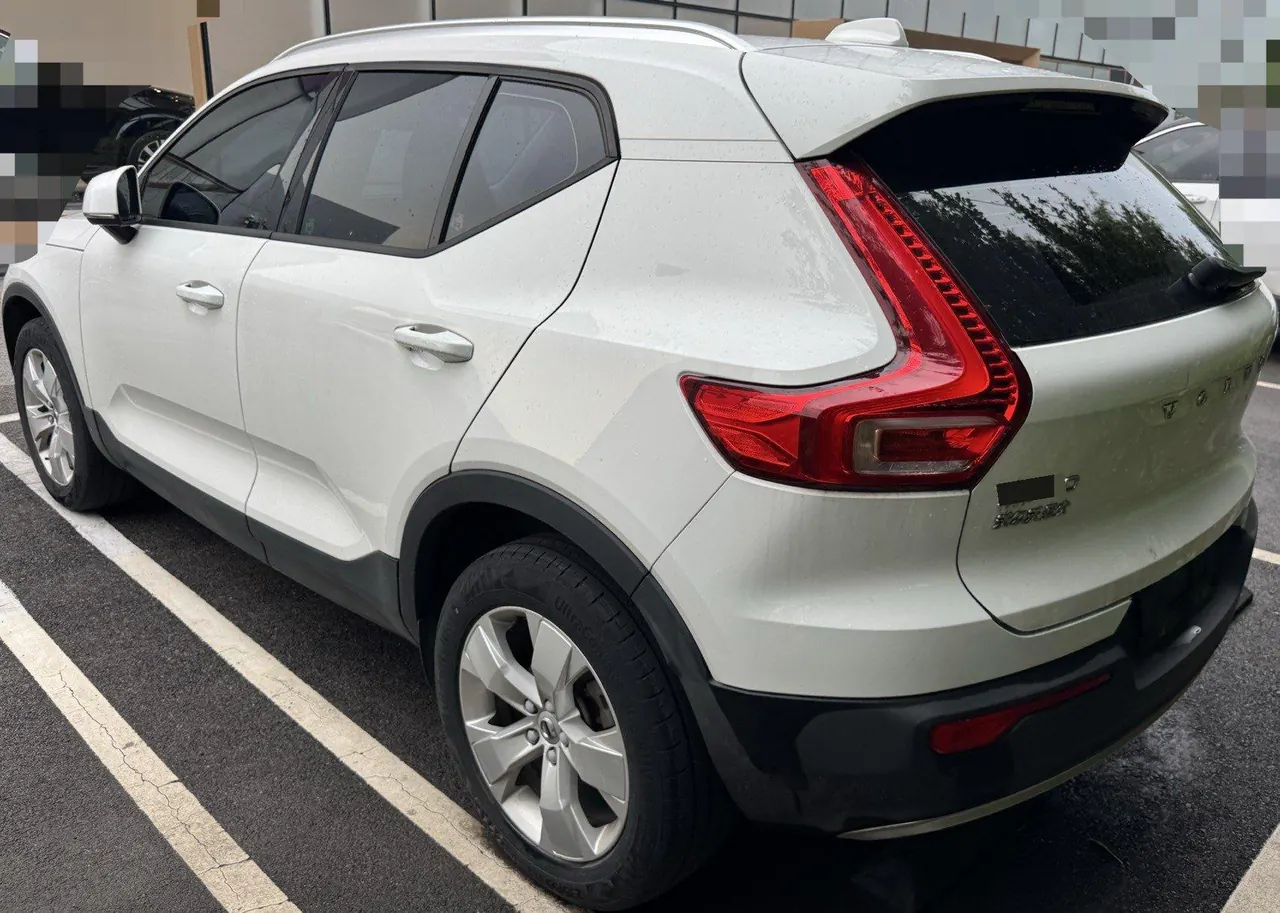 Volvo 2020 XC40 1.5T T3 Smart Fashion Edition Automatic Gear 3