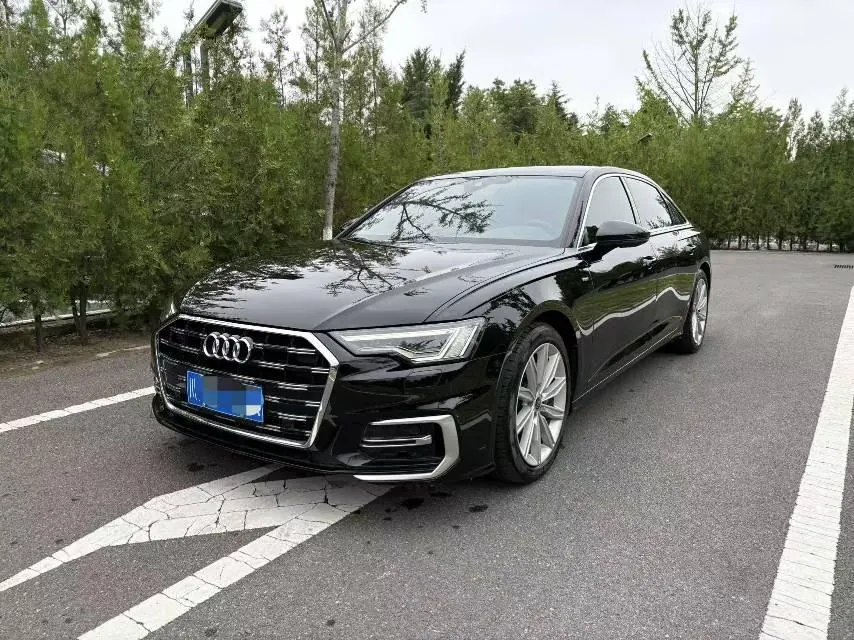 Открыть галерею: Audi 2023 A6L 2.0TFSI 45TFSI Selected Dynamic Automatic