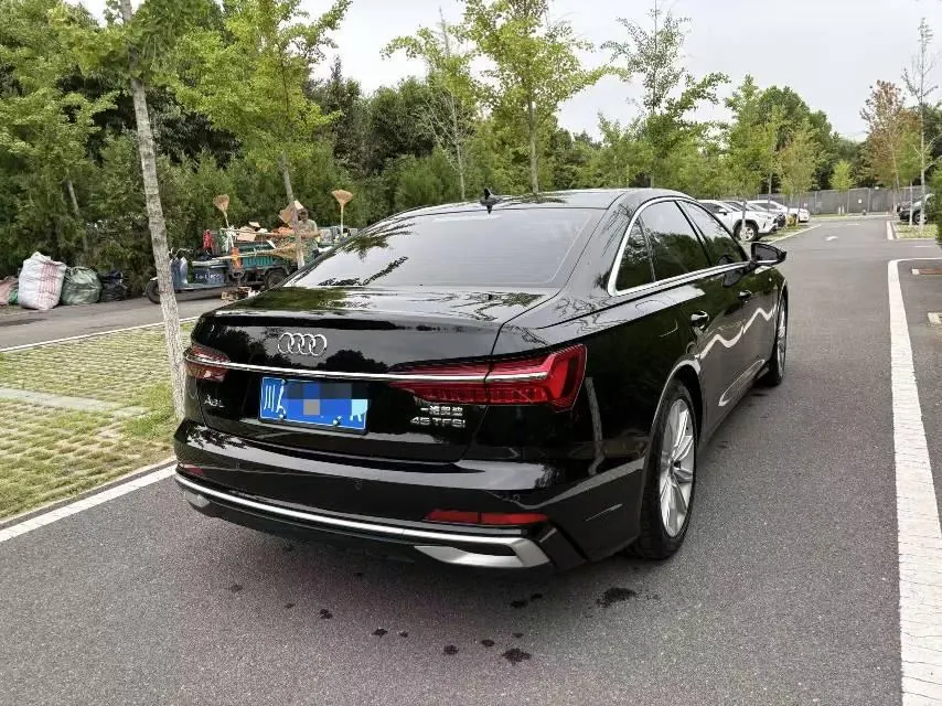 Audi 2023 A6L 2.0TFSI 45TFSI Selected Dynamic Automatic 4