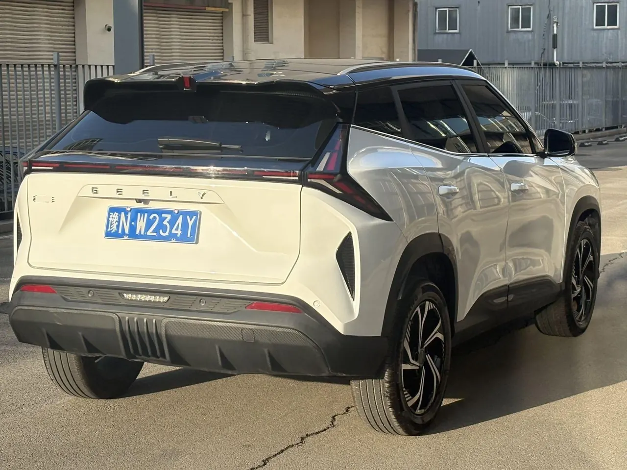 Geely 2023 Boyue COOL 1.5TD COOL Smart Auto 6