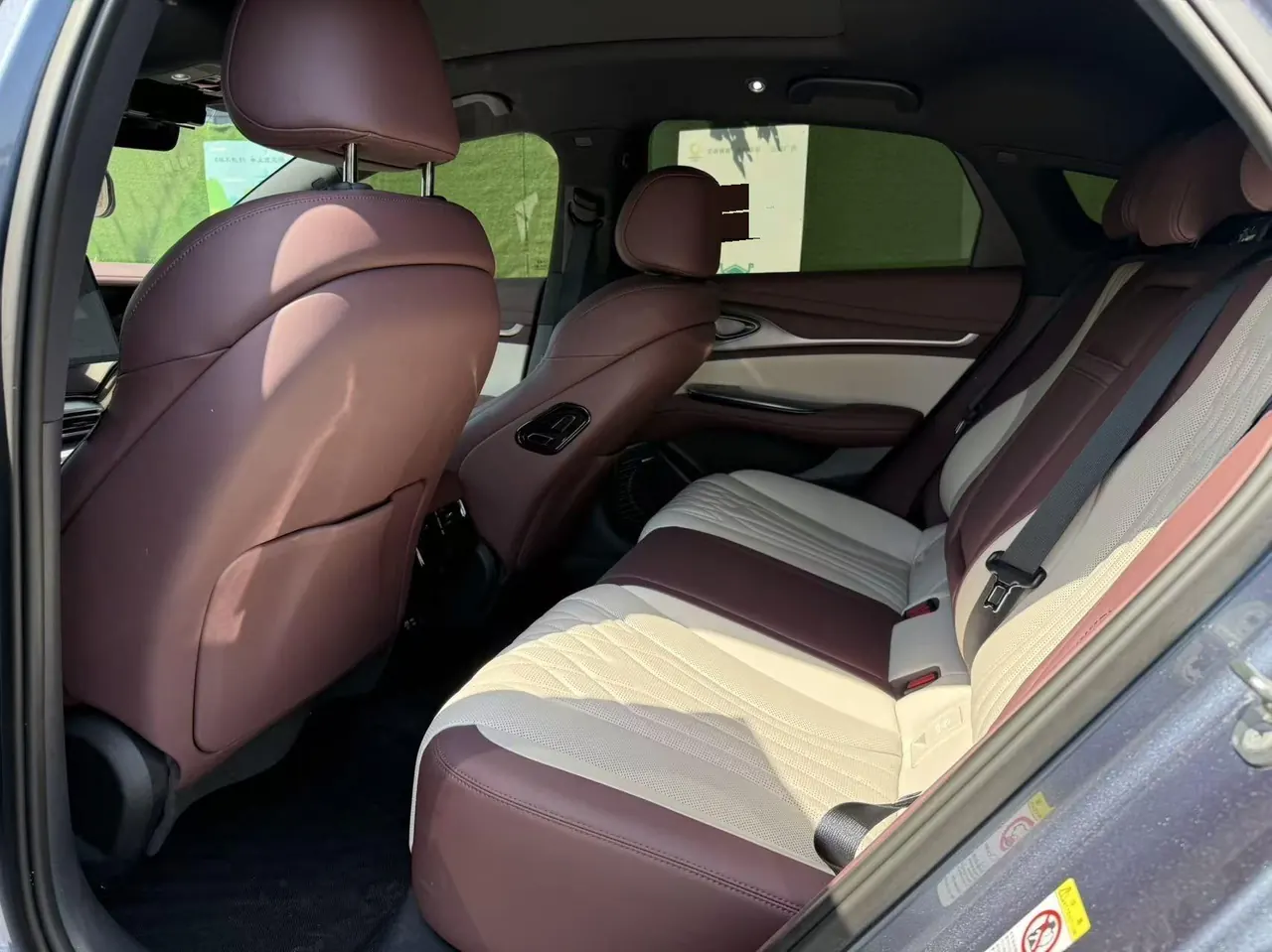 BYD 2024 Seal DM-i 1.5T Stepless Glory Edition 121km Flagship Automatic Gear 6