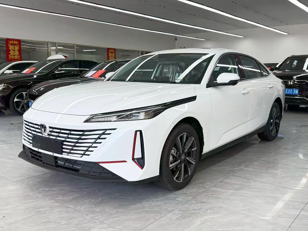 Open image lightbox: ChangAn 2026 Yidong 1.5T Classic Automatic Gear