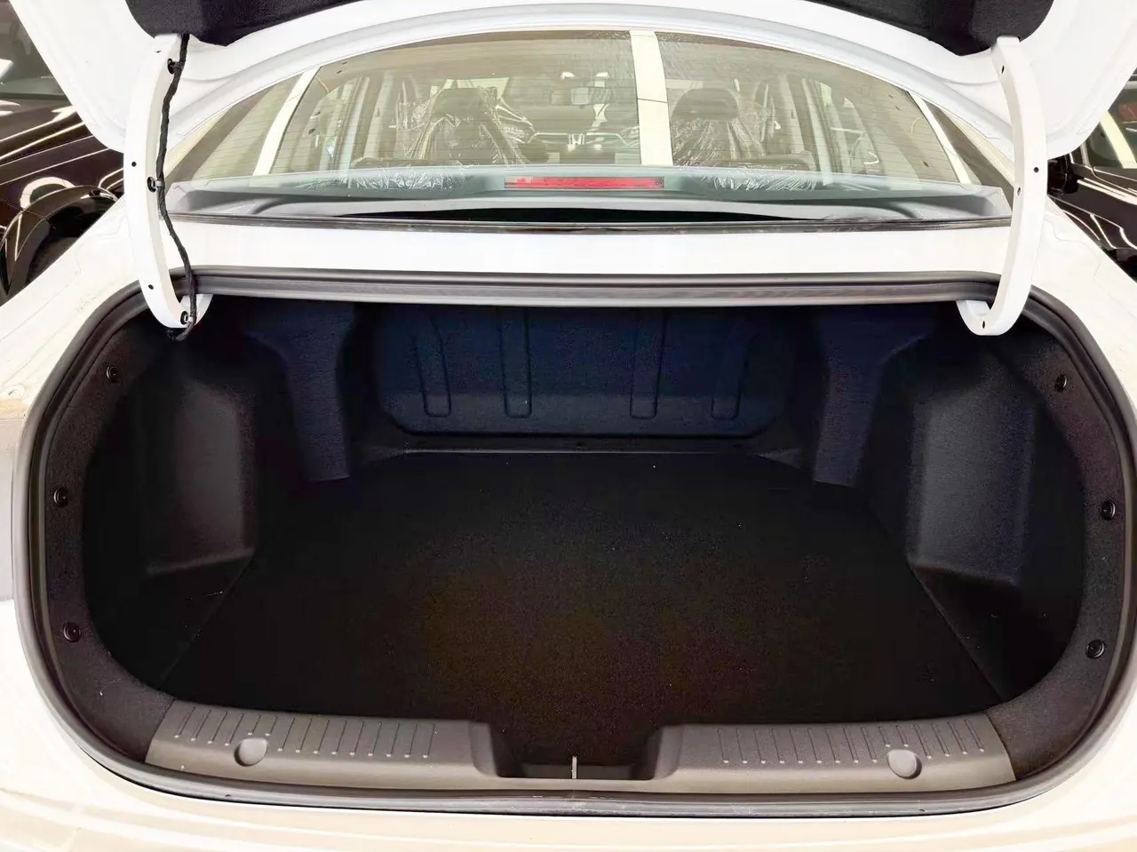 ChangAn 2026 Yidong 1.5T Classic Automatic Gear 16