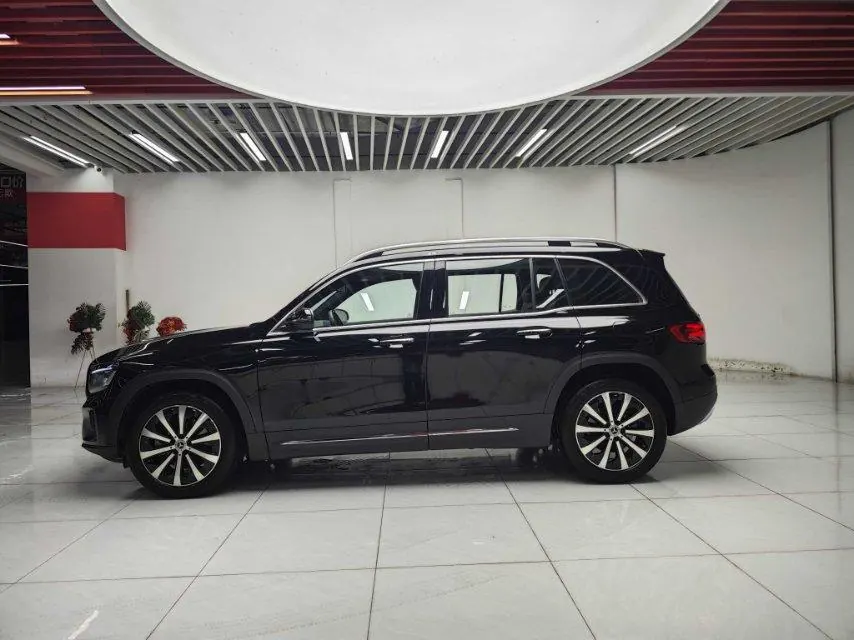 Mercedes Benz 2024 GLB 220 48V 2.0T fashion automatic gear 6