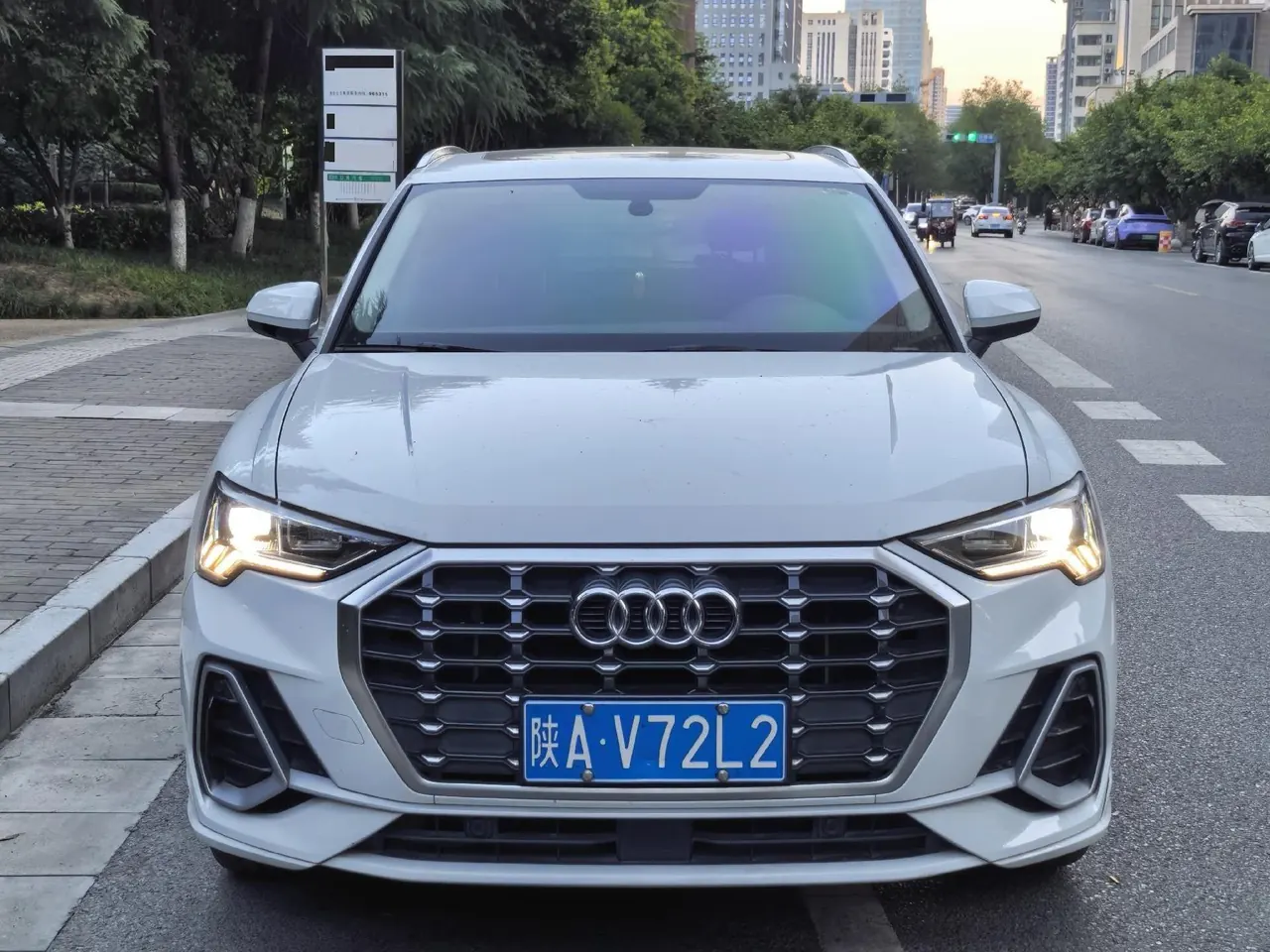 Audi 2021 Q3 1.4TFSI 35TFSI Fashion Dynamic Automatic 2