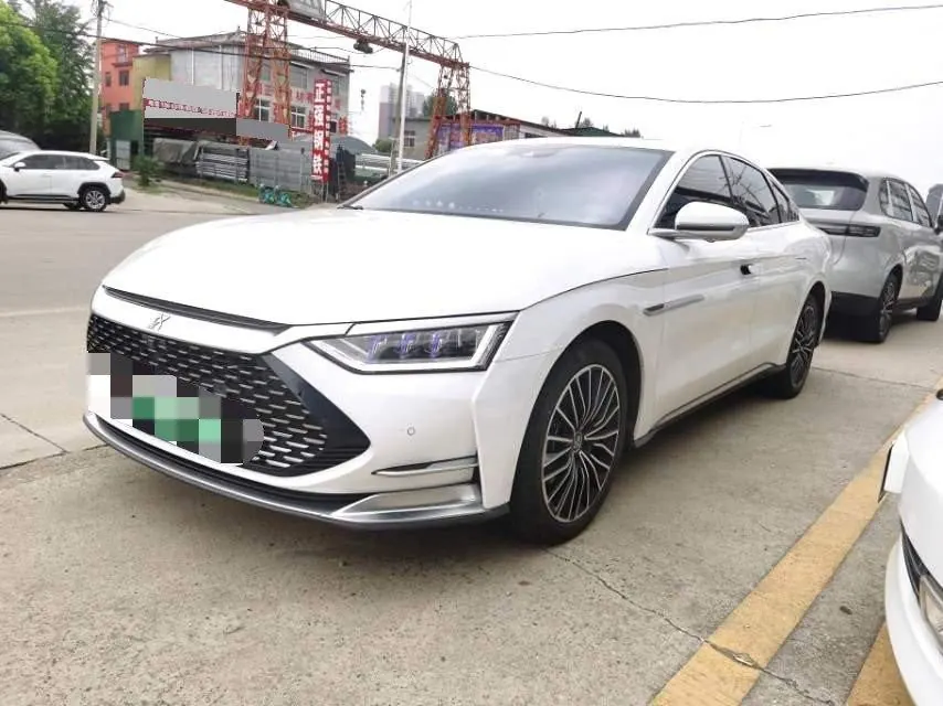BYD 2020 Han DM 2.0T 4-wheel drive performance version noble automatic gear - View 1