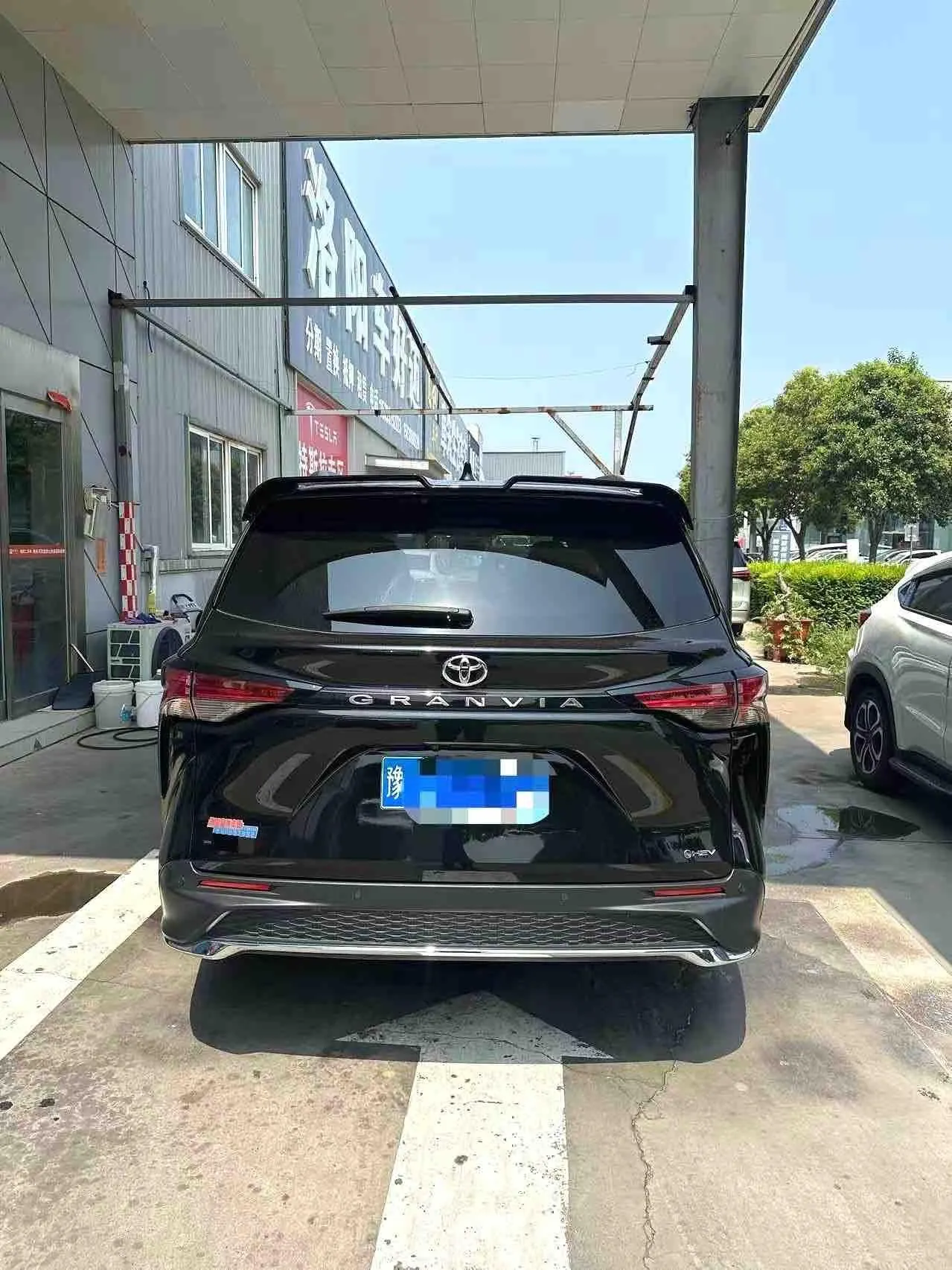 Toyota 2024 Grevia HYBRID 2.5 Stepless Comfort Edition Automatic Transmission 2