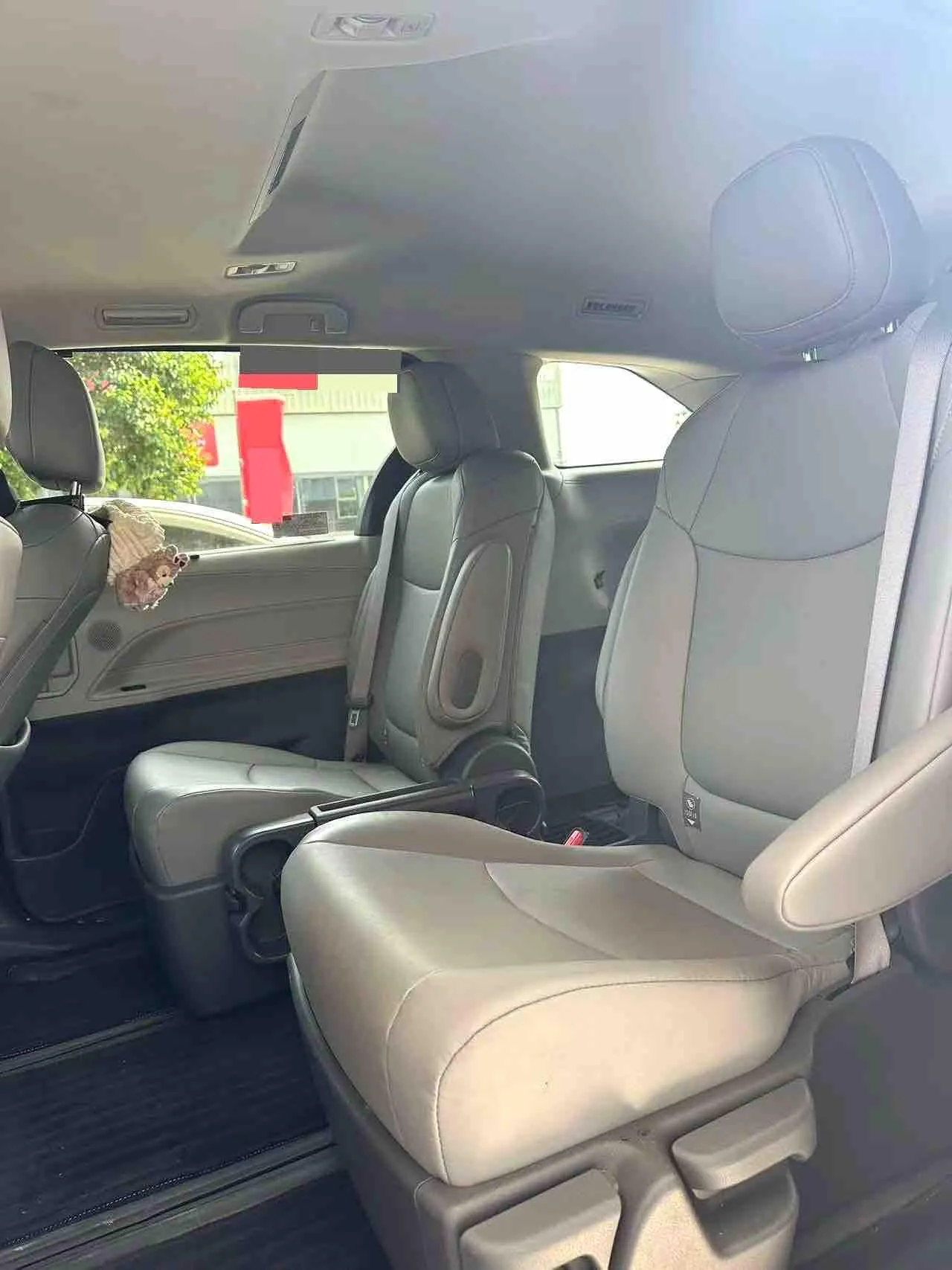 Toyota 2024 Grevia HYBRID 2.5 Stepless Comfort Edition Automatic Transmission 3