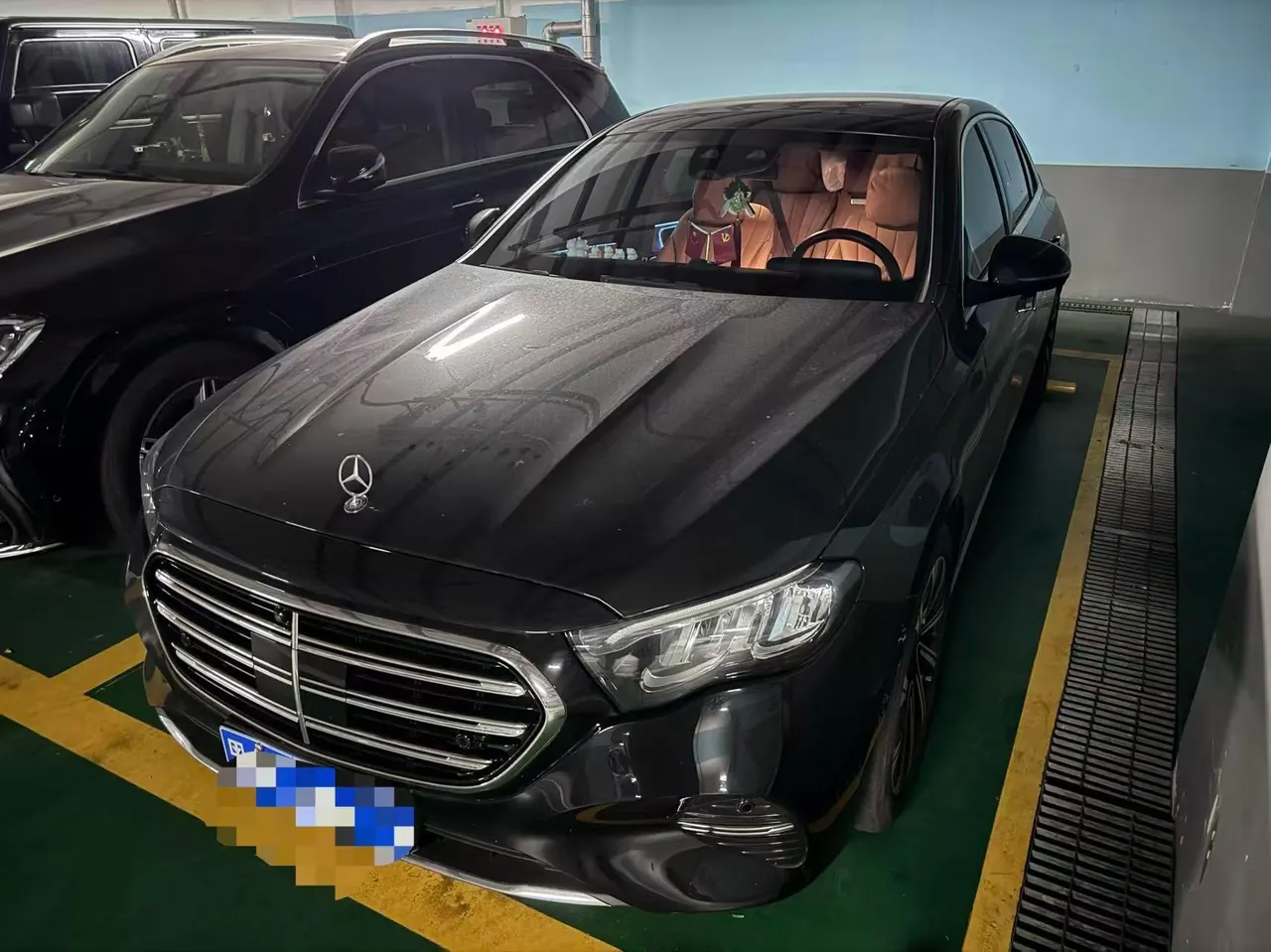 Mercedes Benz E Class 2024 E 300 L 48V 2.0T Luxury Automatic Gear - View 1