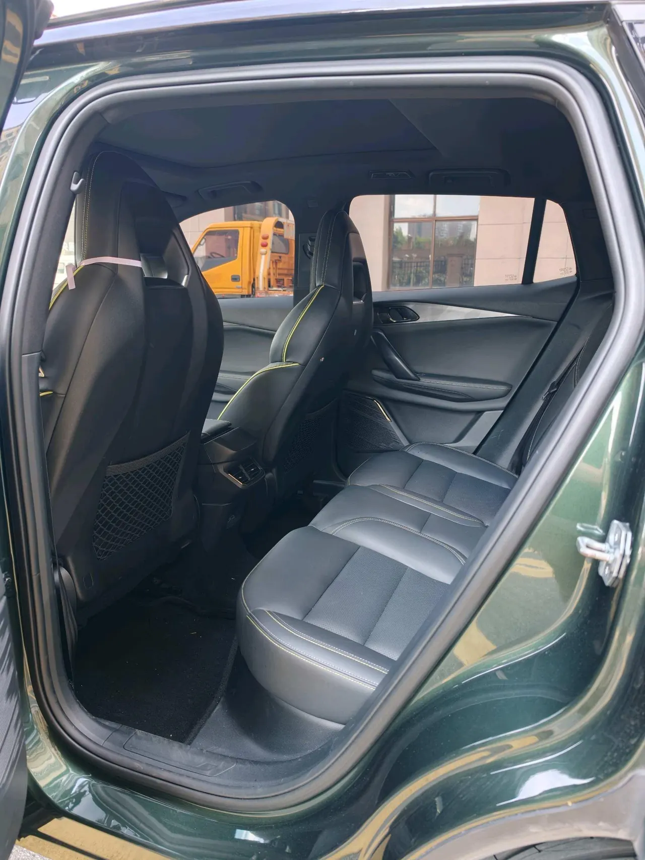 LYNK&amp;CO 06 New Energy 2023 LYNK&amp;CO 06 PHEV 1.5T Remix Hero Automatic Gear 3