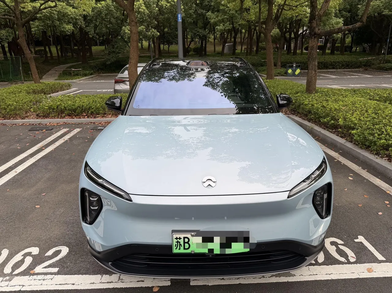 NIO 2024 ES6 75kWh automatic gear 2