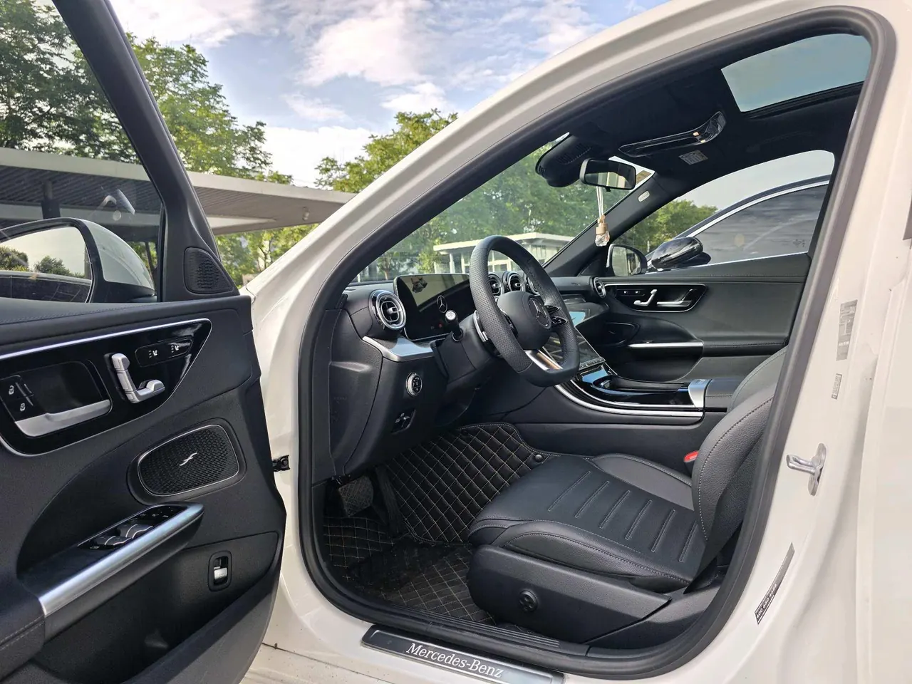 Mercedes Benz Class C 2024 C 260 L 48V 1.5T Sports Edition (Modified 3) Automatic Gear 2