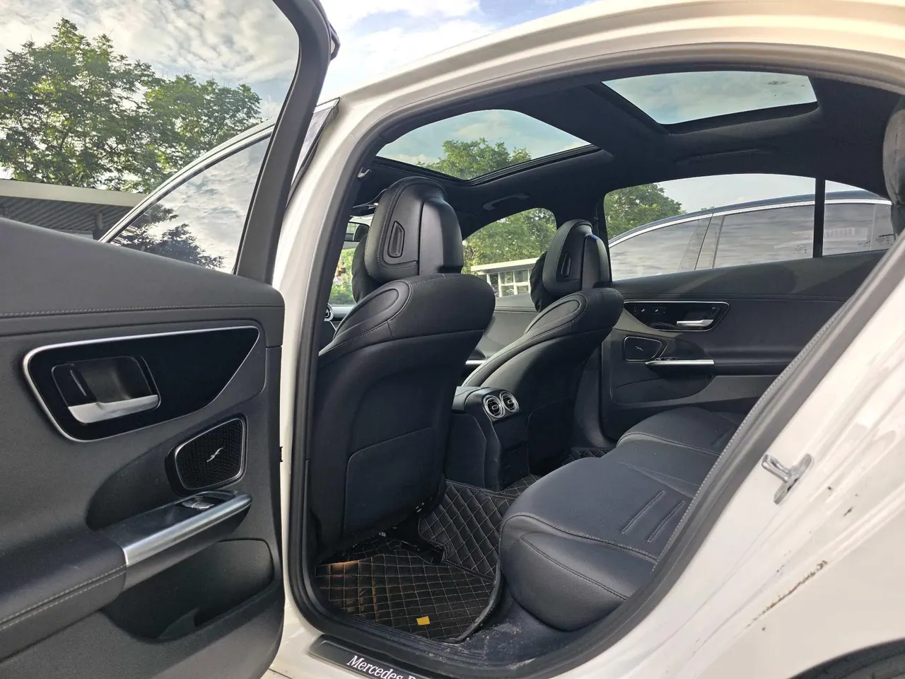 Mercedes Benz Class C 2024 C 260 L 48V 1.5T Sports Edition (Modified 3) Automatic Gear 5