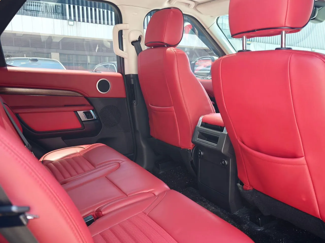 Land Rover Discovery (Imported) 2020 Discovery 53.0 T V6 SE Automatic Gear 8