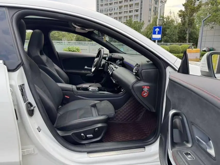 Mercedes Benz CLA (Imported) 2020 CLA 200 1.3T Automatic 19