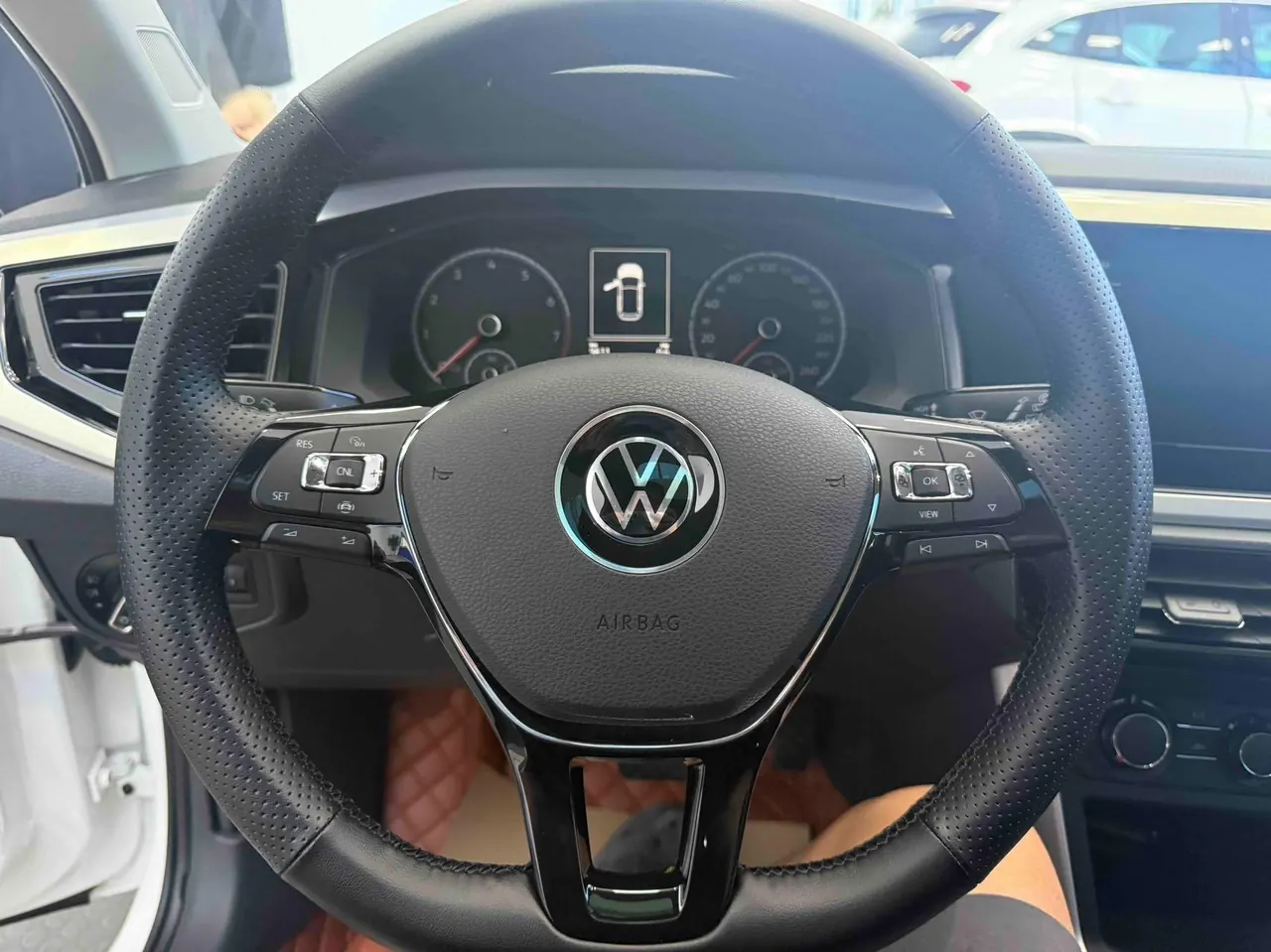 Volkswagen 2021 POLO Plus 1.5 Colorful Technology Edition Automatic Gear 4
