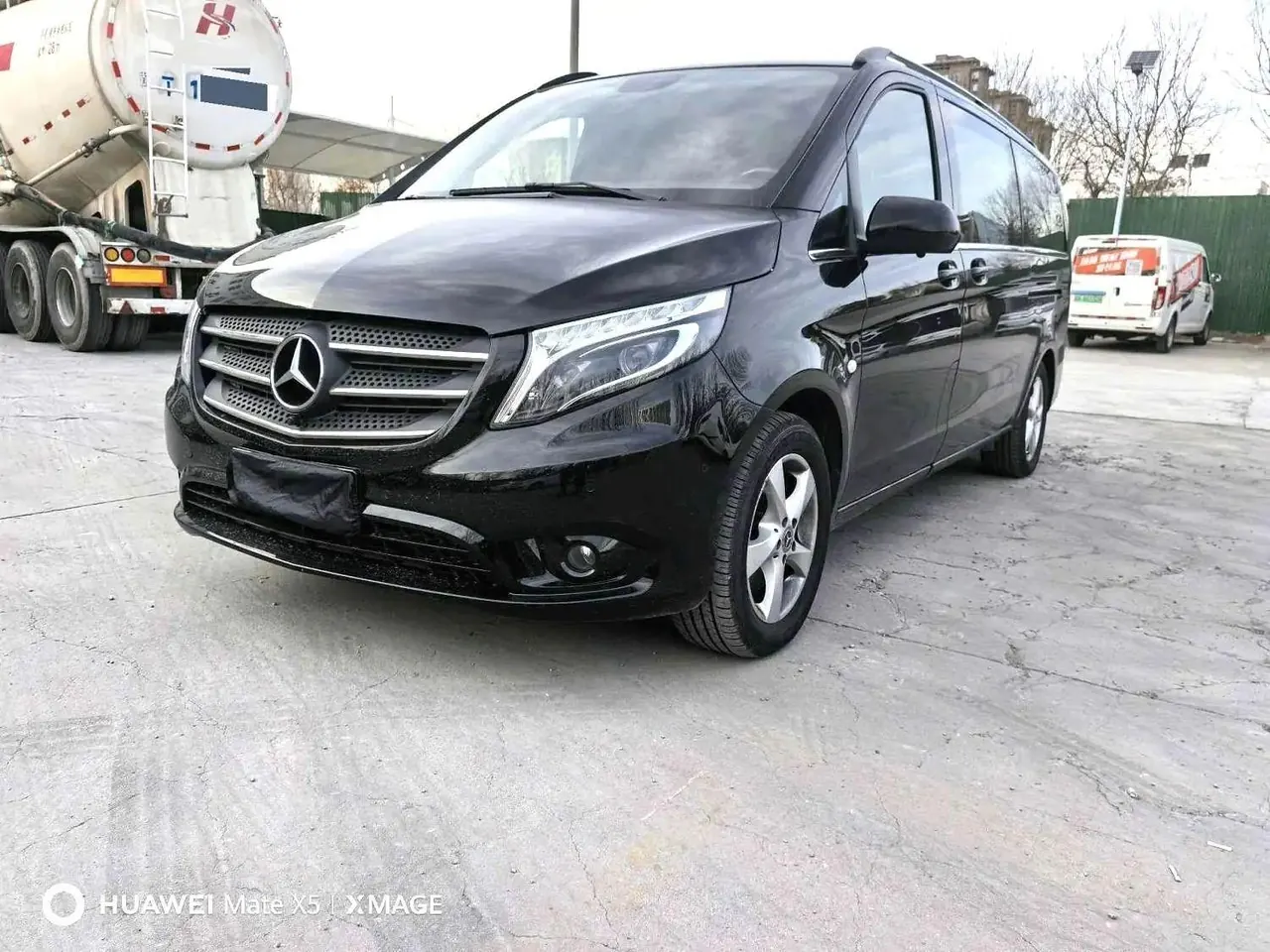 Mercedes Benz 2021 Vito 2.0T Business Edition 7-seat Automatic Gear - View 1