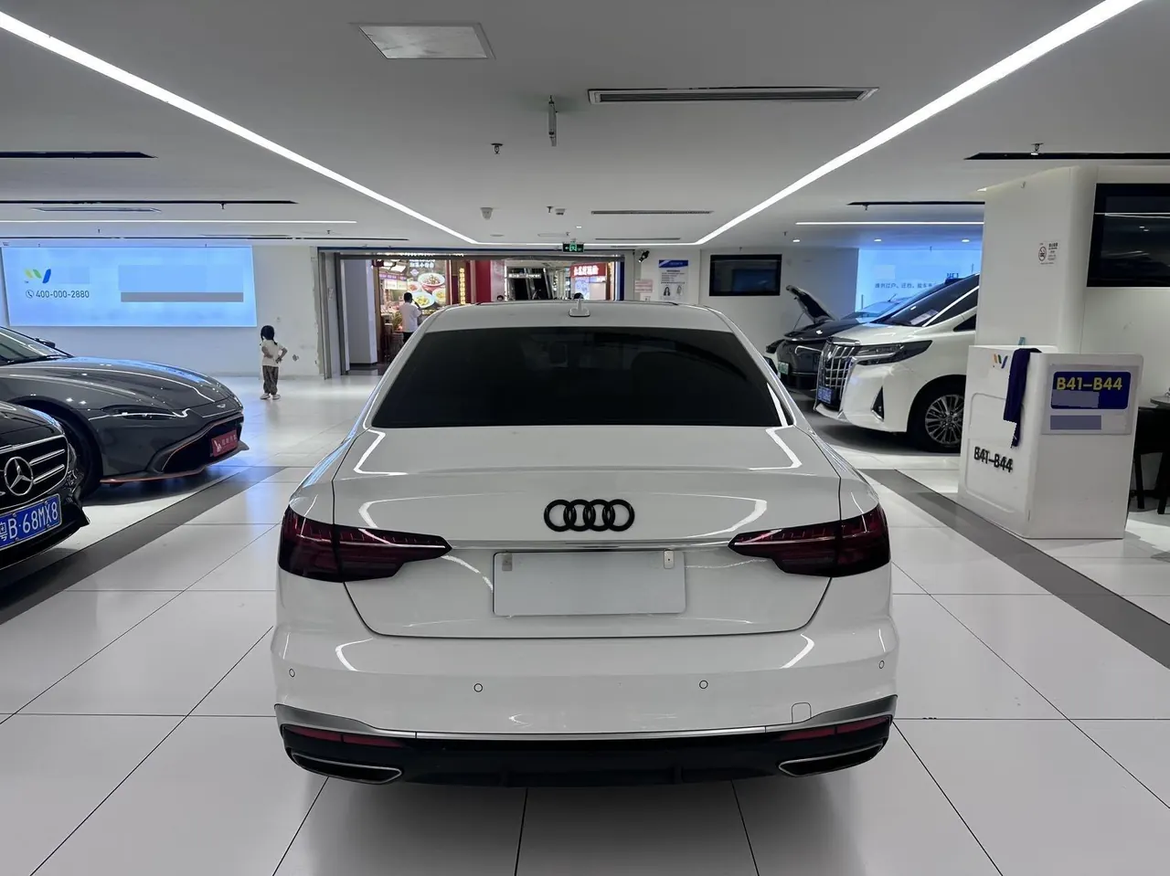 Audi 2020 A4L 2.0TFSI 40TFSI Fashion Dynamic Automatic 8