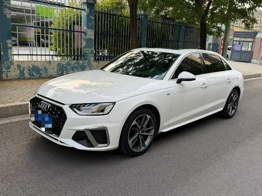 Audi 2020 A4L 2.0TFSI 40TFSI Fashion Dynamic Automatic - View 1